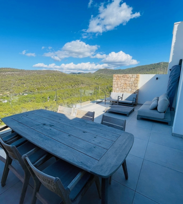 Resa Estates Ibiza for sale koop penthouse Cala Vadella Terrace 1.jpeg